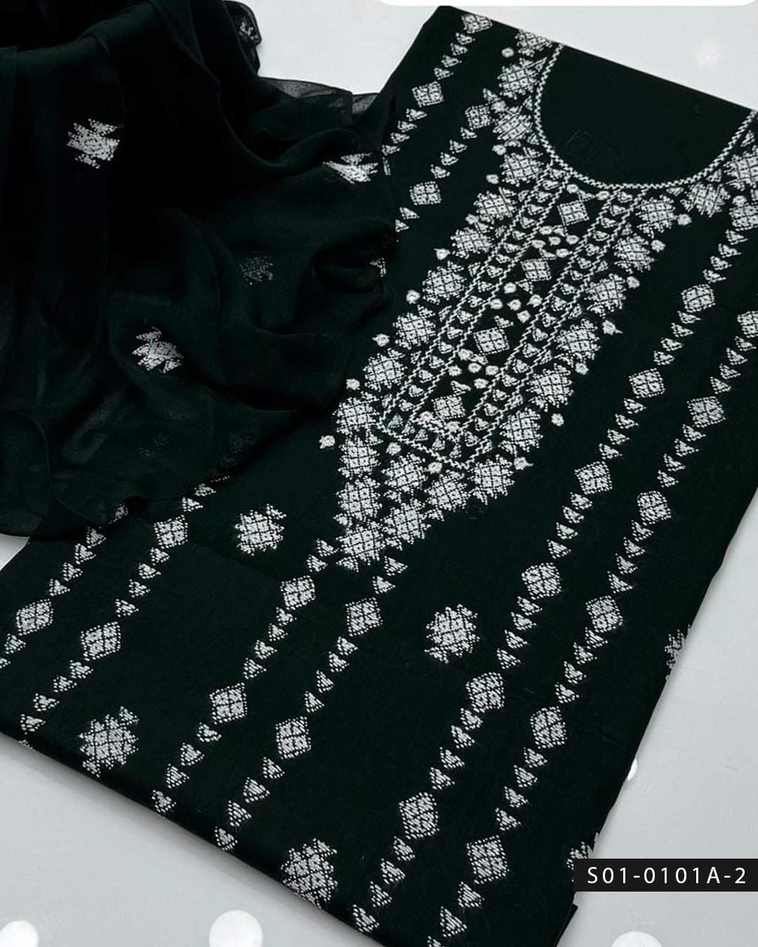 Handmade 3 PC Unstitched Lawn Dress Collection