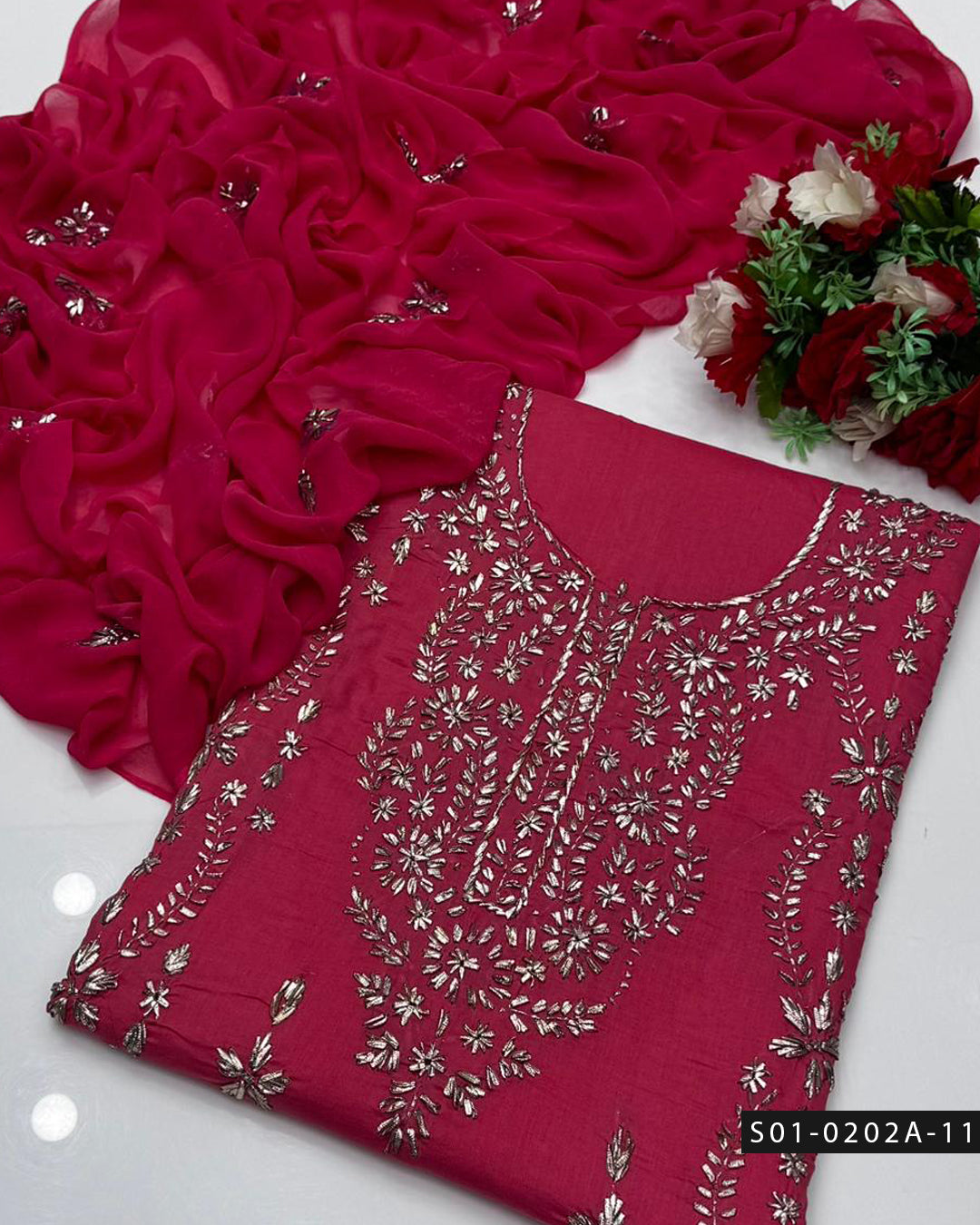 3PC Hand-Embroidered Gotta Work Lawn Suit with Chiffon Dupatta