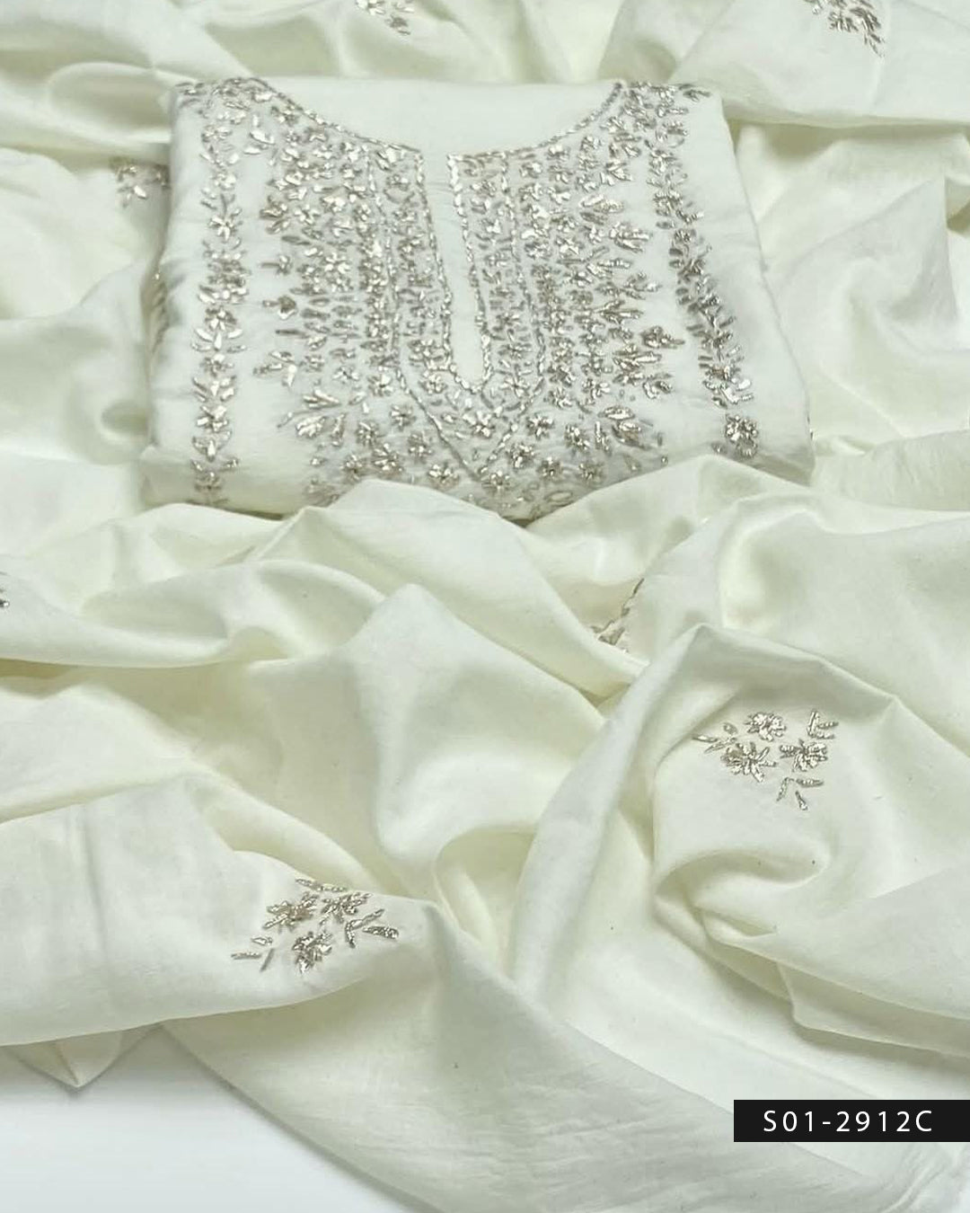 Handmade 3 PC Unstitched Lawn Dress Collection